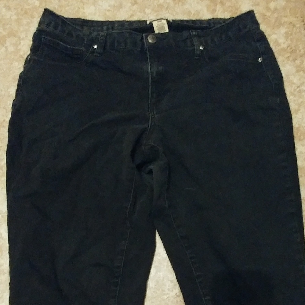 Blingy black jean capris